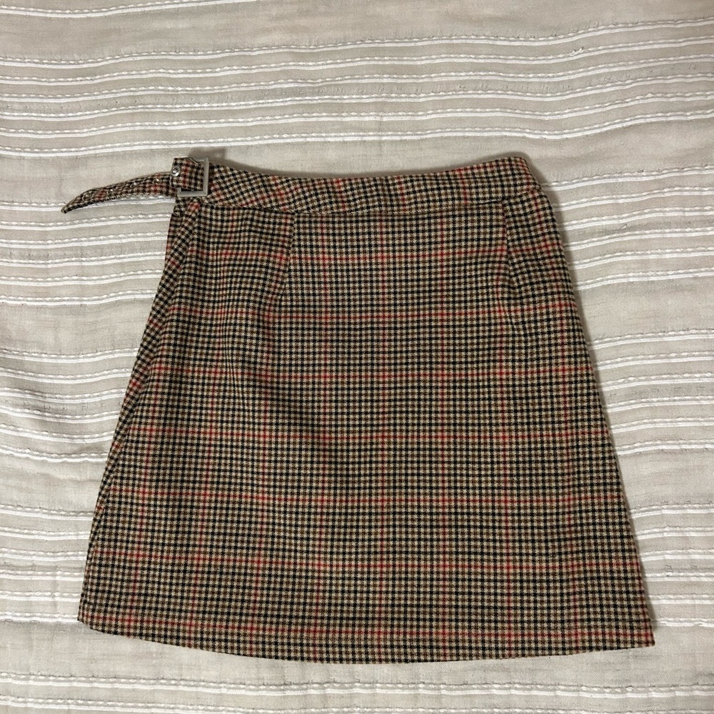 brandy melville plaid skirt